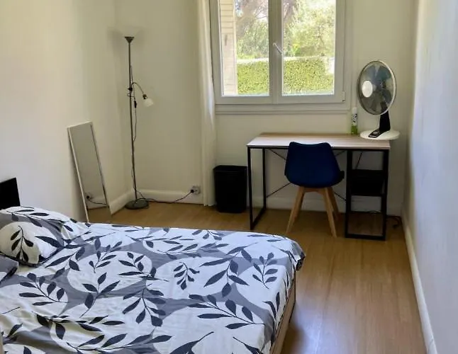 Nice Apartement 20 Mins From The Beach